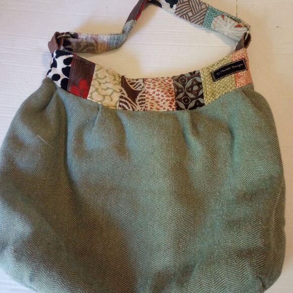 C.Hamlin oversized boho tote with flower applique - Picture 5 of 12